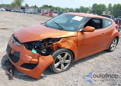 2012 Hyundai Veloster Base W/Black z USA, uszkodzony, nr VIN KMHTC6AD0CU043402